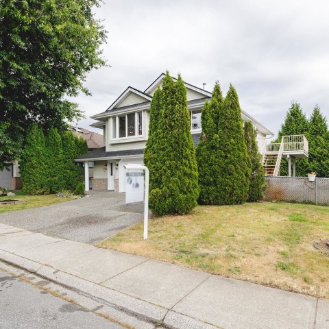 Photo 3 at 11518 236b Street, Cottonwood MR, Maple Ridge Photo 3 at 11518 236b Street, Cottonwood MR, Maple Ridge