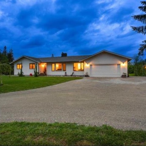 Photo 5 at 22125 102 Avenue, Fort Langley, Langley Photo 5 at 22125 102 Avenue, Fort Langley, Langley