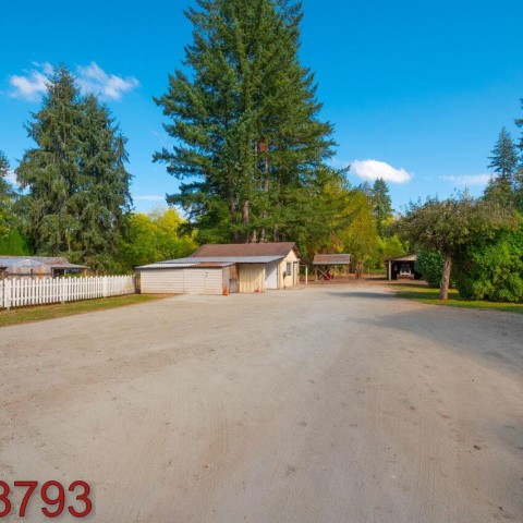 Photo 23 at 12760 232 Street, East Central, Maple Ridge Photo 23 at 12760 232 Street, East Central, Maple Ridge