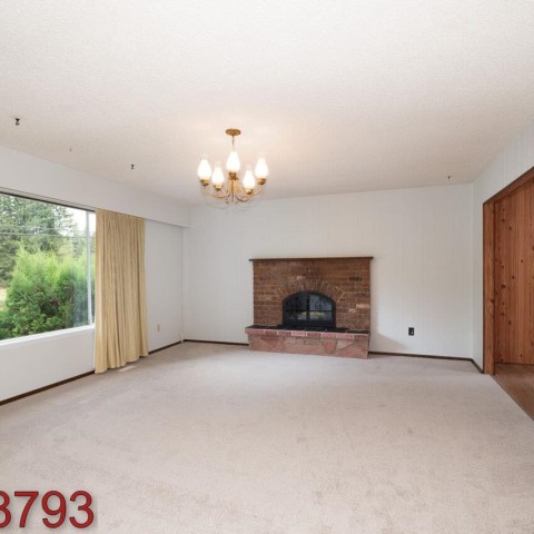 Photo 5 at 12760 232 Street, East Central, Maple Ridge Photo 5 at 12760 232 Street, East Central, Maple Ridge