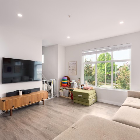 Photo 7 at 8 - 20261 72b Avenue, Willoughby Heights, Langley Photo 7 at 8 - 20261 72b Avenue, Willoughby Heights, Langley