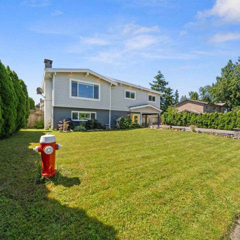 Photo 2 at 22580 Hinch Crescent, East Central, Maple Ridge Photo 2 at 22580 Hinch Crescent, East Central, Maple Ridge
