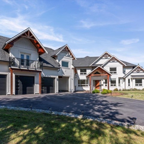 Photo 2 at 23127 75 Avenue, Fort Langley, Langley Photo 2 at 23127 75 Avenue, Fort Langley, Langley