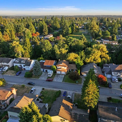 Photo 31 at 21034 Barker Avenue, Southwest Maple Ridge, Maple Ridge Photo 31 at 21034 Barker Avenue, Southwest Maple Ridge, Maple Ridge