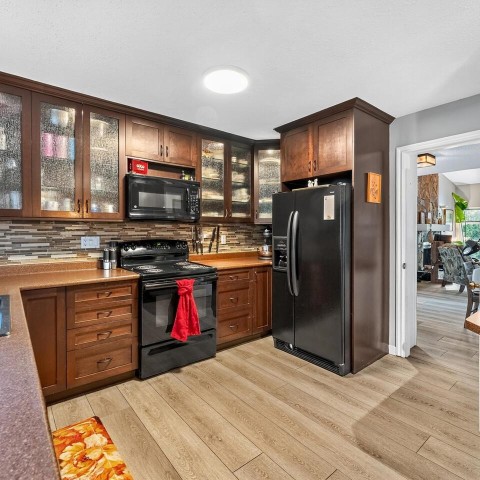 Photo 5 at 11790 212 Street, Southwest Maple Ridge, Maple Ridge Photo 5 at 11790 212 Street, Southwest Maple Ridge, Maple Ridge