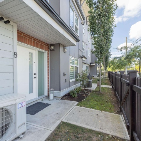 Photo 4 at 8 - 22334 48 Avenue, Murrayville, Langley Photo 4 at 8 - 22334 48 Avenue, Murrayville, Langley