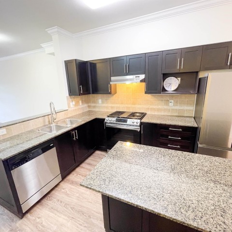 Photo 12 at 31 - 21535 88 Avenue, Walnut Grove, Langley Photo 12 at 31 - 21535 88 Avenue, Walnut Grove, Langley