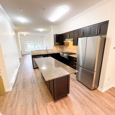 Photo 10 at 31 - 21535 88 Avenue, Walnut Grove, Langley Photo 10 at 31 - 21535 88 Avenue, Walnut Grove, Langley