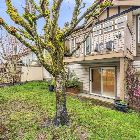 Photo 27 at 18 - 20222 96 Avenue, Walnut Grove, Langley Photo 27 at 18 - 20222 96 Avenue, Walnut Grove, Langley