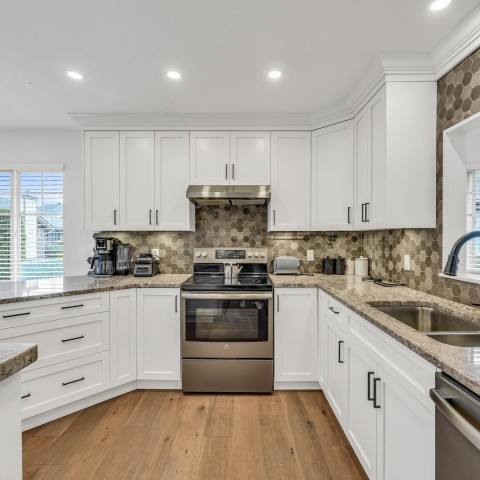 Photo 6 at 18 - 20222 96 Avenue, Walnut Grove, Langley Photo 6 at 18 - 20222 96 Avenue, Walnut Grove, Langley