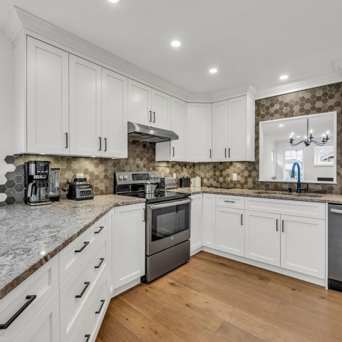 Photo 3 at 18 - 20222 96 Avenue, Walnut Grove, Langley Photo 3 at 18 - 20222 96 Avenue, Walnut Grove, Langley