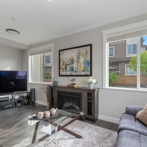 Photo 12 at 17 - 10480 248 Street, Thornhill MR, Maple Ridge Photo 12 at 17 - 10480 248 Street, Thornhill MR, Maple Ridge