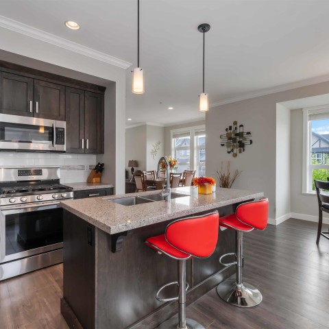 Photo 4 at 17 - 10480 248 Street, Thornhill MR, Maple Ridge Photo 4 at 17 - 10480 248 Street, Thornhill MR, Maple Ridge