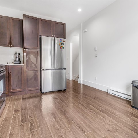 Photo 9 at 13 - 19752 55a Avenue, Langley City, Langley Photo 9 at 13 - 19752 55a Avenue, Langley City, Langley