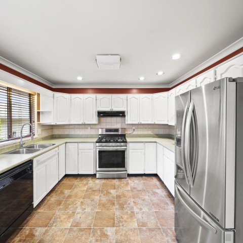 Photo 9 at 12451 223 Street, West Central, Maple Ridge Photo 9 at 12451 223 Street, West Central, Maple Ridge