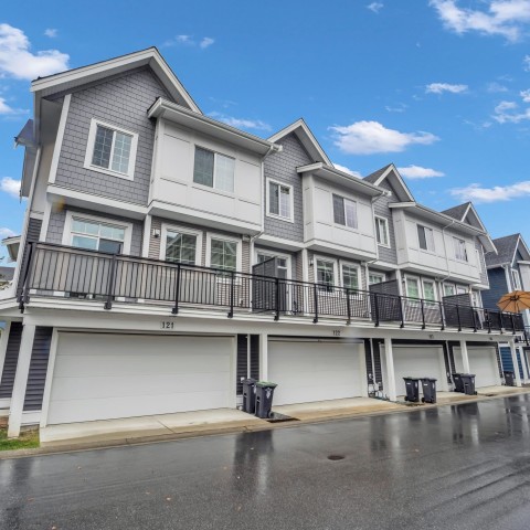 Photo 3 at 122 - 20180 84 Avenue, Willoughby Heights, Langley Photo 3 at 122 - 20180 84 Avenue, Willoughby Heights, Langley