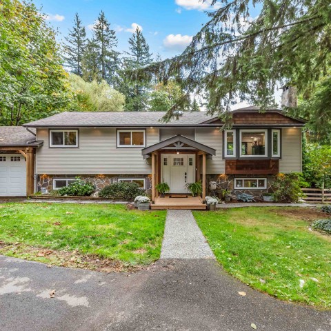 Photo 2 at 26030 103 Avenue, Thornhill MR, Maple Ridge Photo 2 at 26030 103 Avenue, Thornhill MR, Maple Ridge