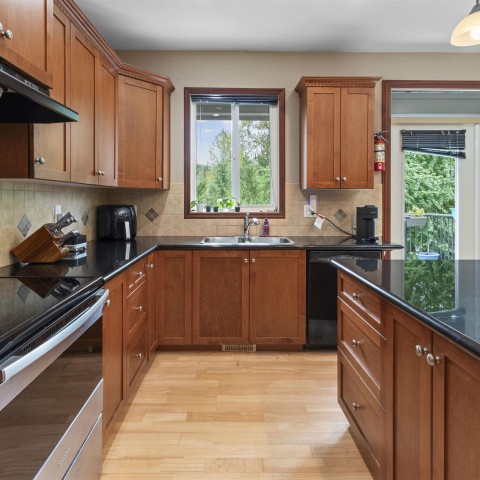 Photo 4 at 11338 240a Street, Cottonwood MR, Maple Ridge Photo 4 at 11338 240a Street, Cottonwood MR, Maple Ridge