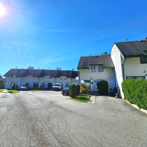 Photo 1 at 26888 32 Avenue, Aldergrove Langley, Langley Photo 1 at 26888 32 Avenue, Aldergrove Langley, Langley