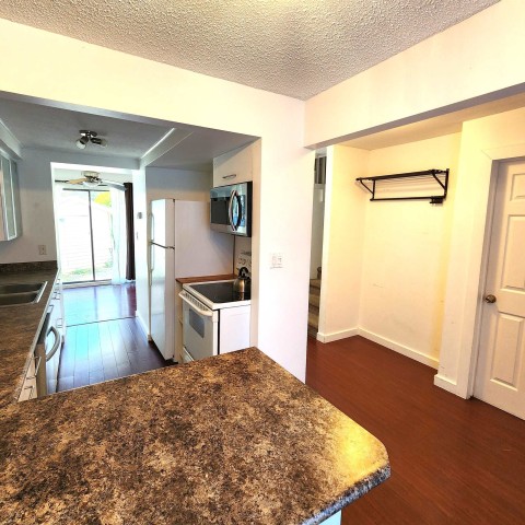 Photo 5 at 26888 32 Avenue, Aldergrove Langley, Langley Photo 5 at 26888 32 Avenue, Aldergrove Langley, Langley