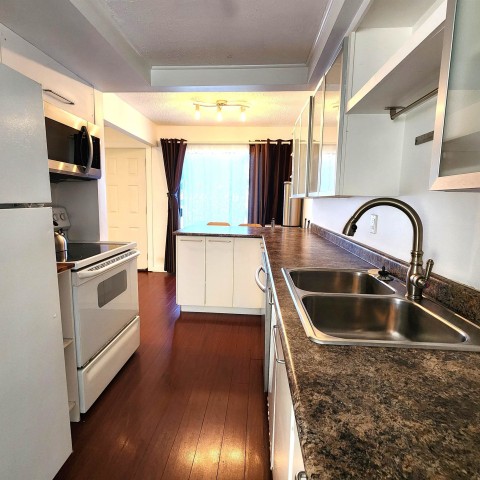 Photo 10 at 26888 32 Avenue, Aldergrove Langley, Langley Photo 10 at 26888 32 Avenue, Aldergrove Langley, Langley