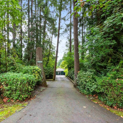 Photo 2 at 21470 124th Avenue, West Central, Maple Ridge Photo 2 at 21470 124th Avenue, West Central, Maple Ridge