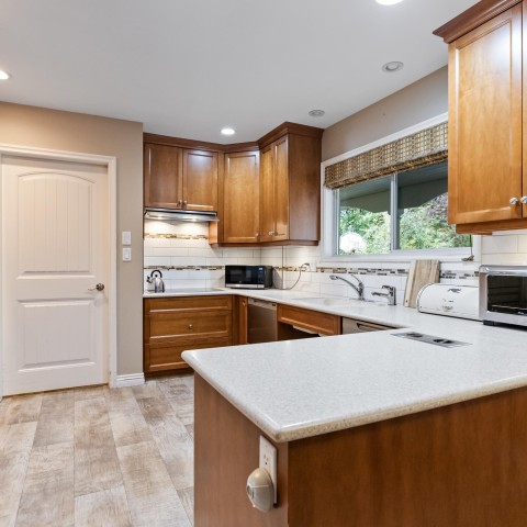 Photo 7 at 21470 124th Avenue, West Central, Maple Ridge Photo 7 at 21470 124th Avenue, West Central, Maple Ridge