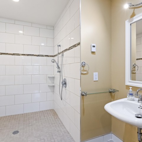 Photo 18 at 21470 124th Avenue, West Central, Maple Ridge Photo 18 at 21470 124th Avenue, West Central, Maple Ridge