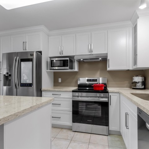 Photo 9 at 11469 207 Street, Southwest Maple Ridge, Maple Ridge Photo 9 at 11469 207 Street, Southwest Maple Ridge, Maple Ridge