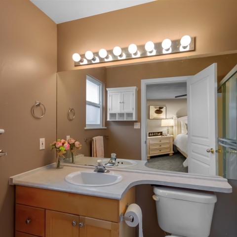 Photo 15 at 11469 207 Street, Southwest Maple Ridge, Maple Ridge Photo 15 at 11469 207 Street, Southwest Maple Ridge, Maple Ridge