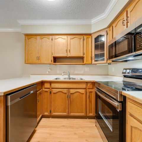 Photo 5 at 301 - 22514 116 Avenue, East Central, Maple Ridge Photo 5 at 301 - 22514 116 Avenue, East Central, Maple Ridge