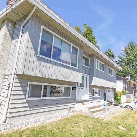 Photo 2 at 12209 221 Street, West Central, Maple Ridge Photo 2 at 12209 221 Street, West Central, Maple Ridge