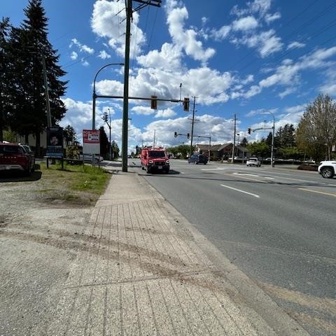 Photo 12 at 23004 Dewdney Trunk Road, East Central, Maple Ridge Photo 12 at 23004 Dewdney Trunk Road, East Central, Maple Ridge