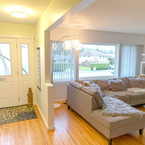 Photo 5 at 21776 Mountainview Crescent, West Central, Maple Ridge Photo 5 at 21776 Mountainview Crescent, West Central, Maple Ridge