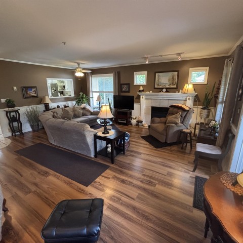 Photo 3 at 48 - 20761 Telegraph Trail, Walnut Grove, Langley Photo 3 at 48 - 20761 Telegraph Trail, Walnut Grove, Langley