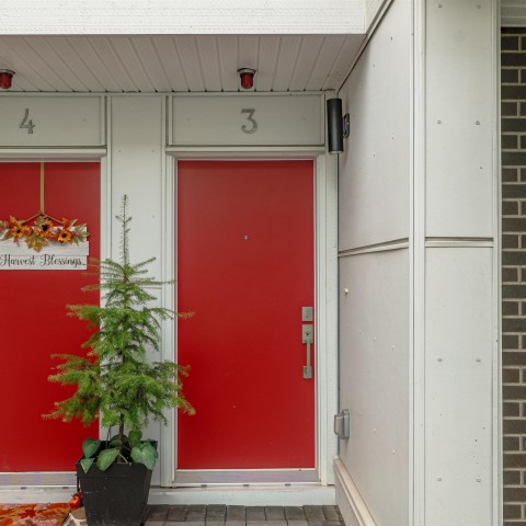 Photo 2 at 3 - 19628 55a Avenue, Langley City, Langley Photo 2 at 3 - 19628 55a Avenue, Langley City, Langley