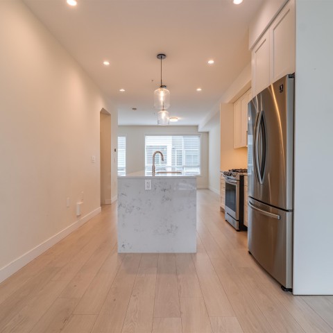 Photo 5 at 3 - 19628 55a Avenue, Langley City, Langley Photo 5 at 3 - 19628 55a Avenue, Langley City, Langley