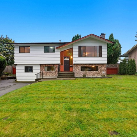 Photo 1 at 22970 Storey Avenue, East Central, Maple Ridge Photo 1 at 22970 Storey Avenue, East Central, Maple Ridge