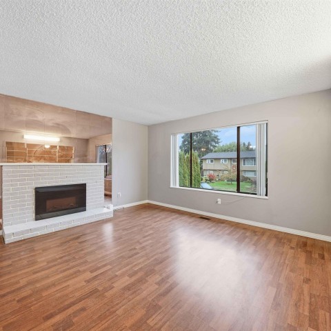 Photo 5 at 22970 Storey Avenue, East Central, Maple Ridge Photo 5 at 22970 Storey Avenue, East Central, Maple Ridge
