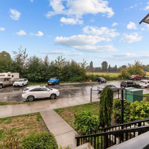 Photo 2 at 1 - 20087 68 Avenue, Willoughby Heights, Langley Photo 2 at 1 - 20087 68 Avenue, Willoughby Heights, Langley