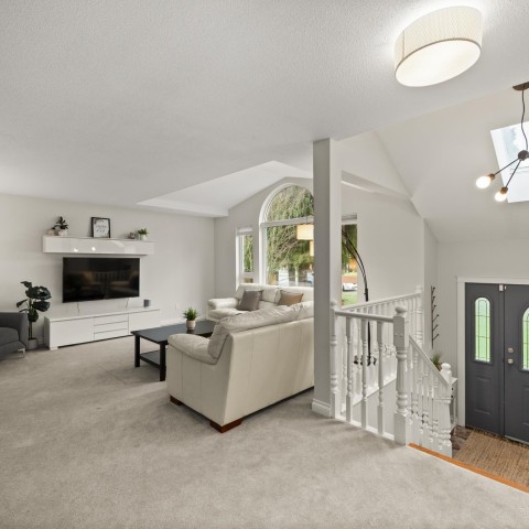 Photo 8 at 8995 Trattle Street, Fort Langley, Langley Photo 8 at 8995 Trattle Street, Fort Langley, Langley