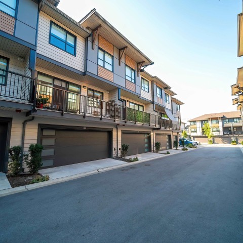 Photo 4 at 23 - 19918 75a Avenue, Willoughby Heights, Langley Photo 4 at 23 - 19918 75a Avenue, Willoughby Heights, Langley