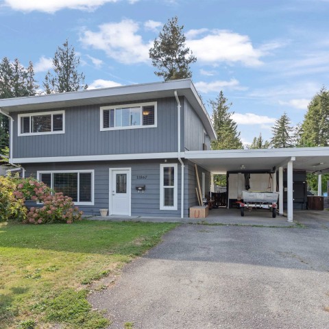 Photo 2 at 11867 Hawthorne Street, Cottonwood MR, Maple Ridge Photo 2 at 11867 Hawthorne Street, Cottonwood MR, Maple Ridge