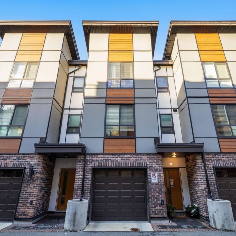 Photo 1 at 18 - 19789 55 Avenue, Langley City, Langley Photo 1 at 18 - 19789 55 Avenue, Langley City, Langley