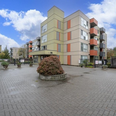 Photo 1 at 225 - 12085 228 Street, East Central, Maple Ridge Photo 1 at 225 - 12085 228 Street, East Central, Maple Ridge