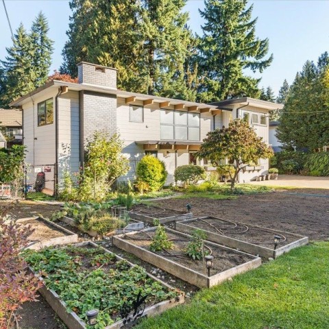 Photo 2 at 12350 Carlton Street, West Central, Maple Ridge Photo 2 at 12350 Carlton Street, West Central, Maple Ridge