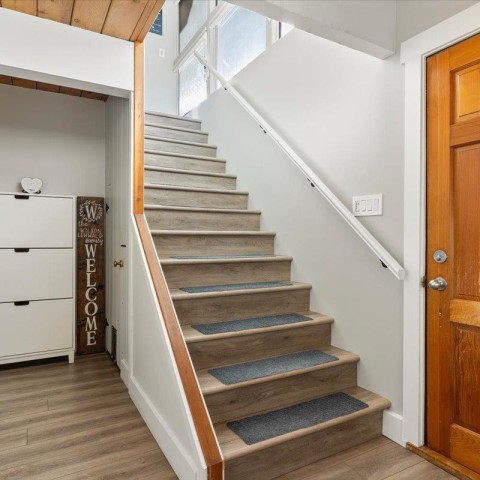 Photo 5 at 12350 Carlton Street, West Central, Maple Ridge Photo 5 at 12350 Carlton Street, West Central, Maple Ridge