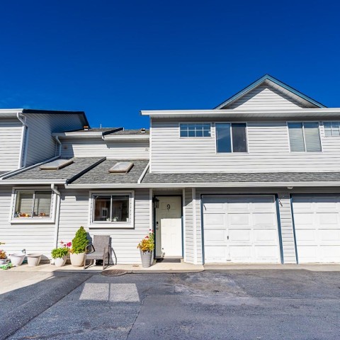 Photo 3 at 9 - 20625 118 Avenue, Southwest Maple Ridge, Maple Ridge Photo 3 at 9 - 20625 118 Avenue, Southwest Maple Ridge, Maple Ridge