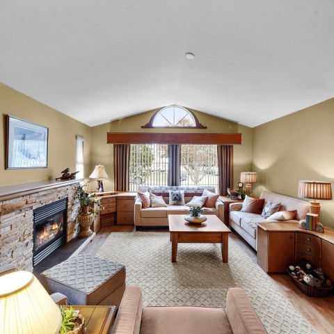 Photo 6 at 23382 124a Avenue, East Central, Maple Ridge Photo 6 at 23382 124a Avenue, East Central, Maple Ridge