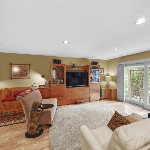 Photo 16 at 23382 124a Avenue, East Central, Maple Ridge Photo 16 at 23382 124a Avenue, East Central, Maple Ridge